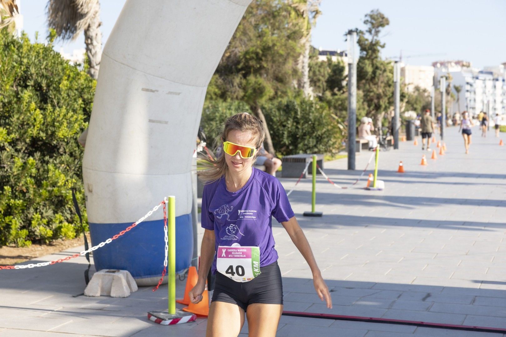 Así fue en imágenes una nueva edición de la carrera solidaria de AFA Torrevieja