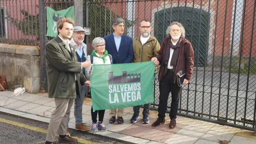 &quot;Salvemos La Vega&quot; convoca la primera manifestación en defensa de la antigua fábrica de armas de Oviedo