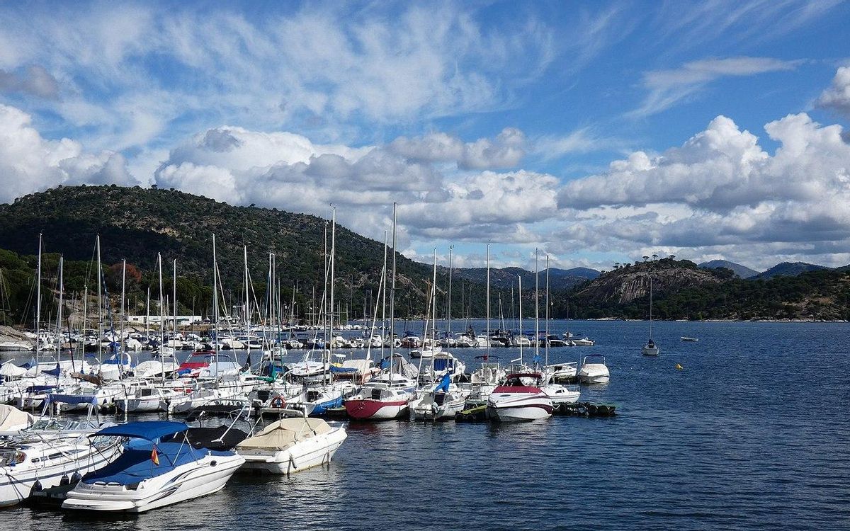 Puerto de la Playa Virgen de la Nueva, en el embalse de San Juan