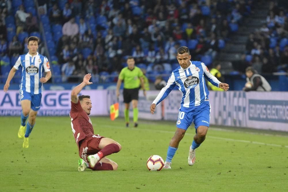 El Dépor le gana 2-0 al Córdoba