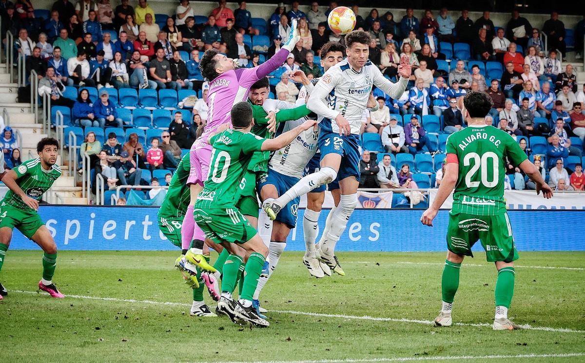 Partido de Primera RFEF CD Tenerife-Racing Club Ferrol Partido de Primera RFEF CD Tenerife-Racing Club Ferrol