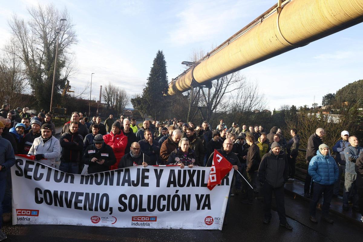 La huelga de la industria auxiliar asturiana, en imágenes