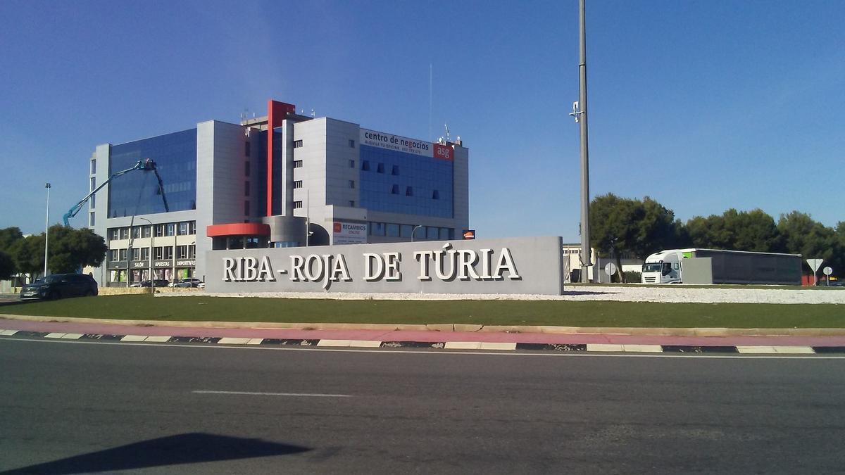 Riba roja Turia.