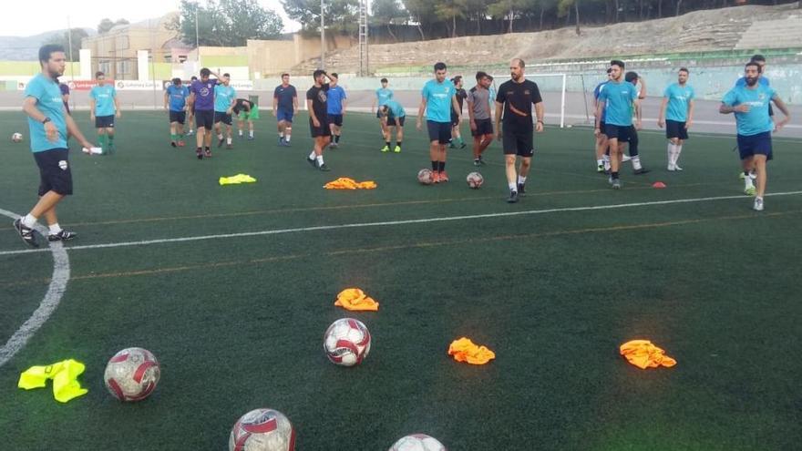 El Sax entrena en  el campo El Pardo.