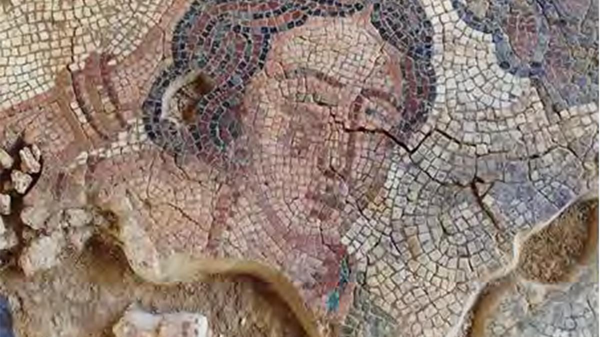 Estado de uno de los mosaicos de la Villa de Orpheus afectados por el agua y la humedad.