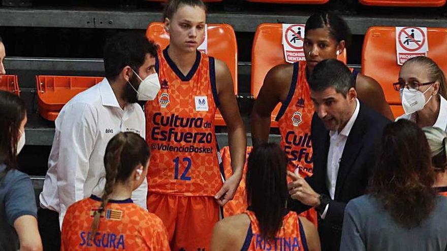 El Valencia Basket femenino vuelve poco a poco al trabajo.