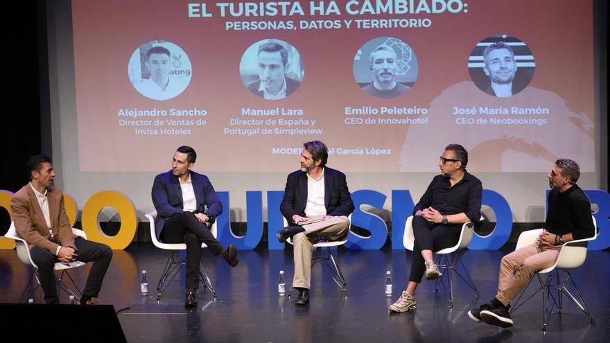 Gómez Bastida, director de Lucha contra el Intrusismo: «El problema de Ibiza es el aumento de la población, no el turismo»