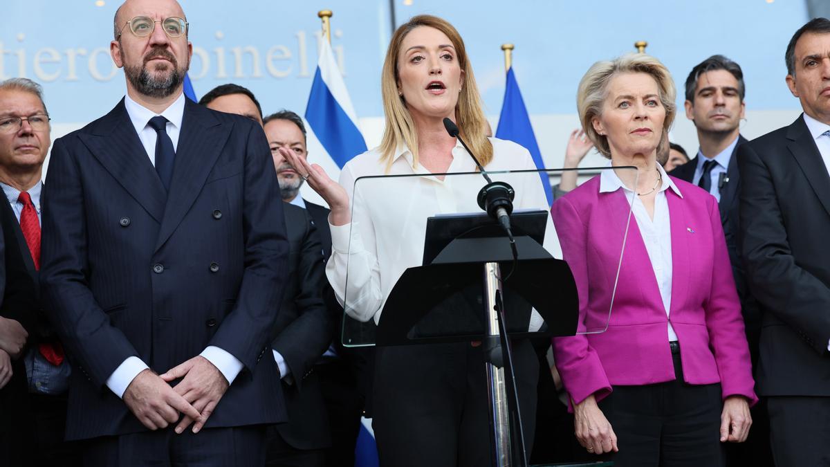 Charles Michel, Roberta Metsola y Ursula Von der Leyen.