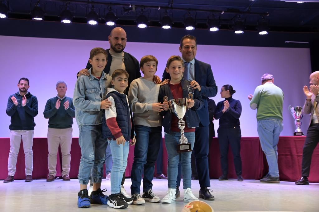 El fútbol provincial premia a los mejores de la temporada