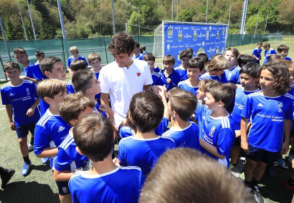 La visita al campus del Oviedo de Sangalli