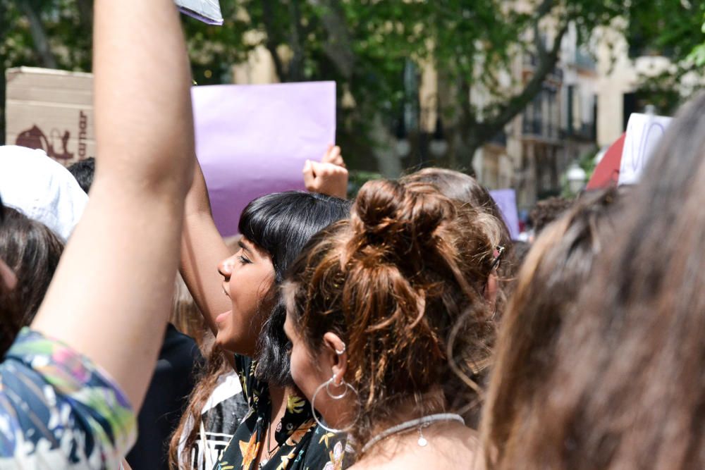 Más de 500 estudiantes protestan en Palma contra la sentencia de 'La Manada'