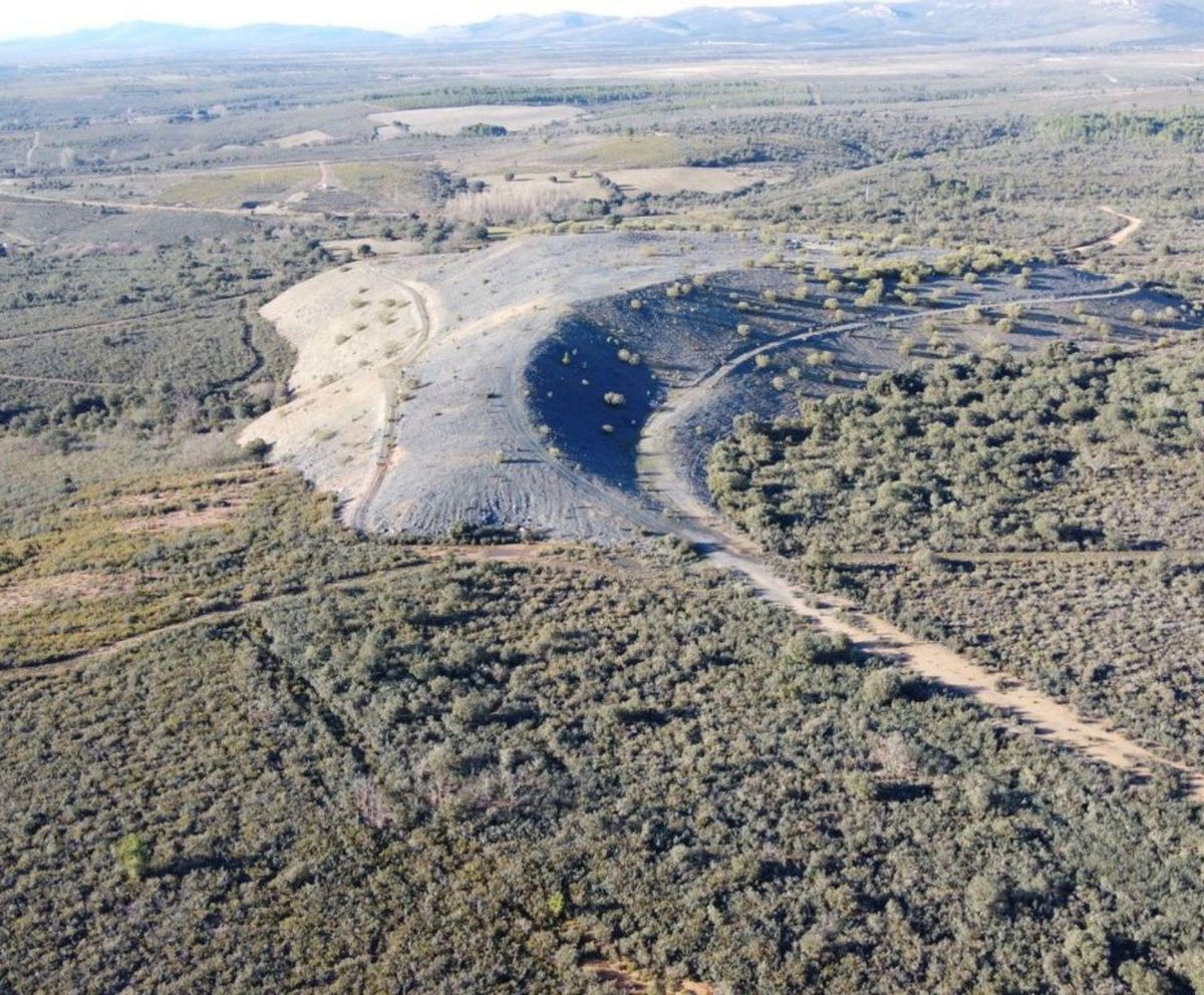 Escombreras restauradas que se van a reforestar | Chany Sebastián