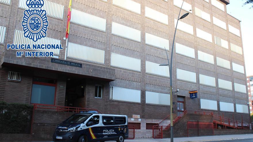 Detienen en Almería al hijo del exparlamentario del PP Vicente Fernández-Capel tras la muerte de su padre