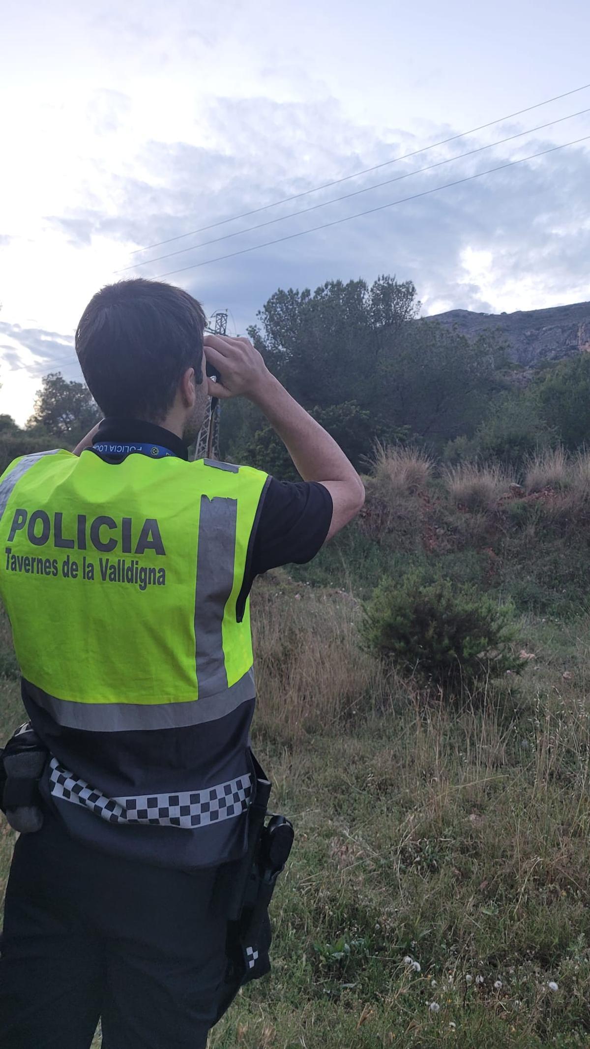 Un momento del dispositivo desplegado para el rescate.