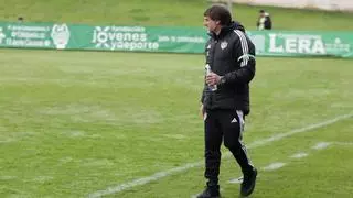 Julio Cobos tras la derrota del Cacereño: «Es un partido para olvidar»