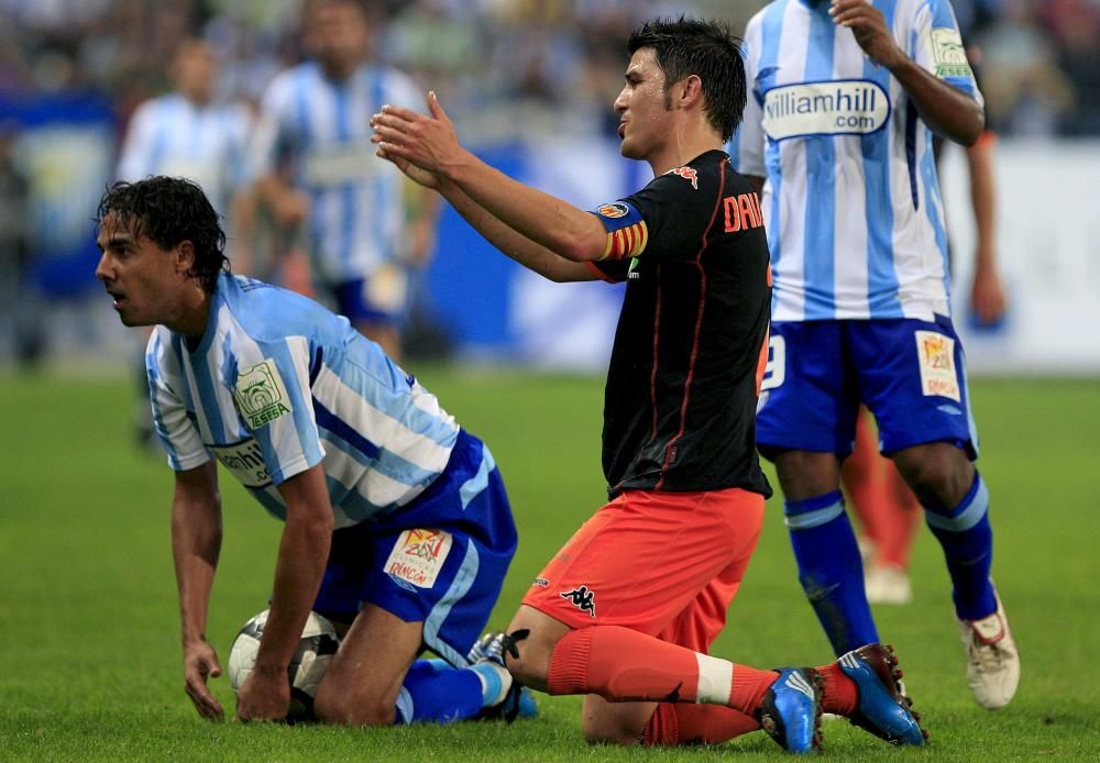 Repasamos en imágenes el paso del central brasileño en el club, del que se despide en esta temporada 2016/2017 después de diez años defendiendo a capa y espada la camiseta blanquiazul.