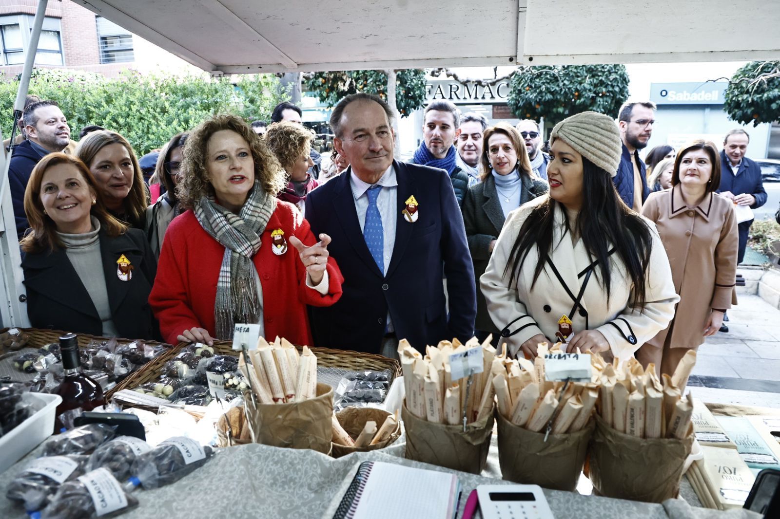 Almuerzo y paseíllo del PP y Vox en la Feria de Sant Blai en Torrent