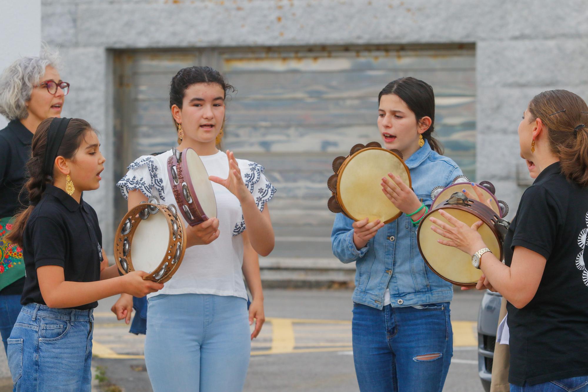 A vela tradicional volve navegar na Arousa