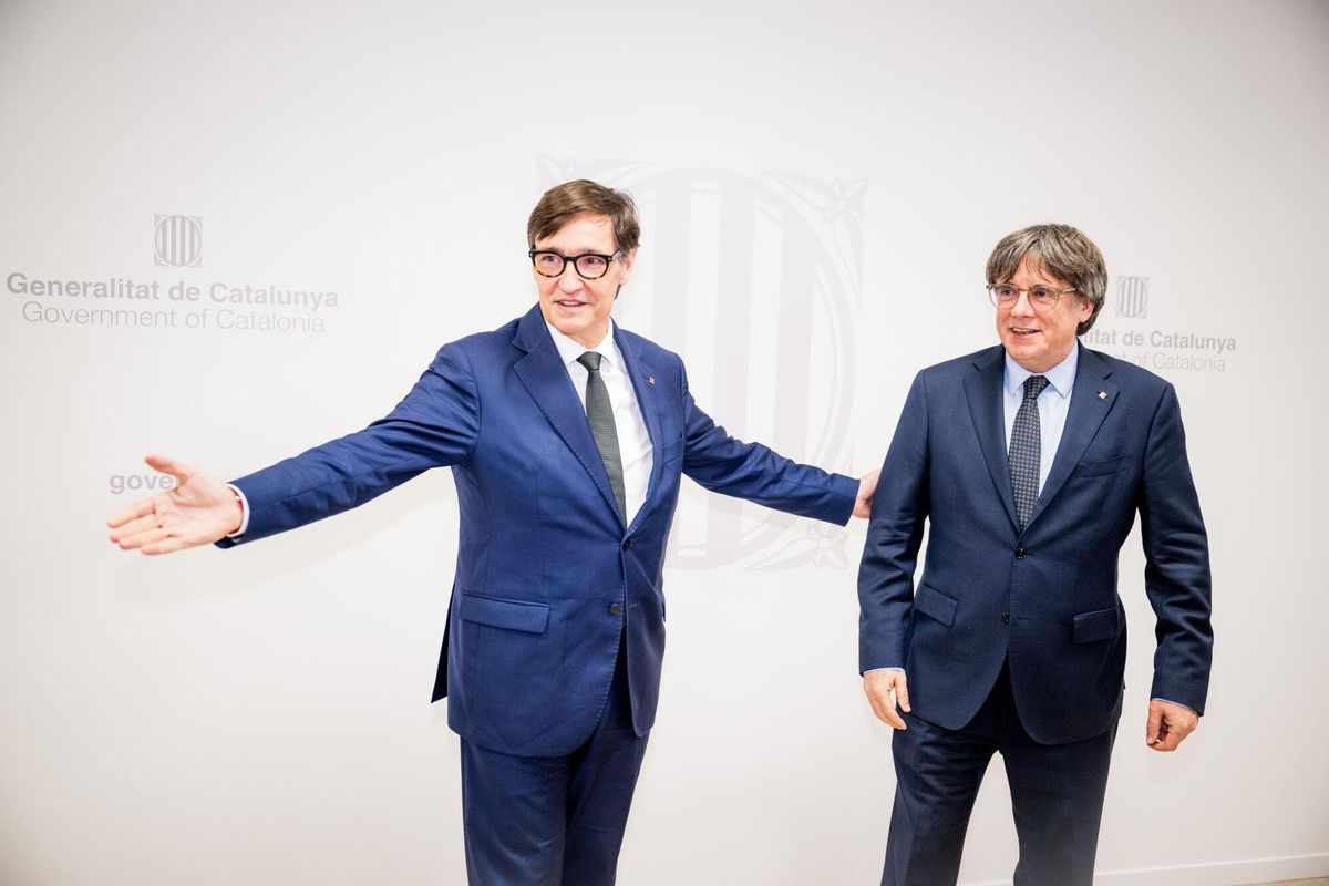 Illa 'amnistia' Puigdemont i obre un nou marc de relacions amb Junts en la seva primera trobada a Brussel·les Illa 'amnistia' Puigdemont i obre un nou marc de relacions amb Junts en la seva primera trobada a Brussel·les