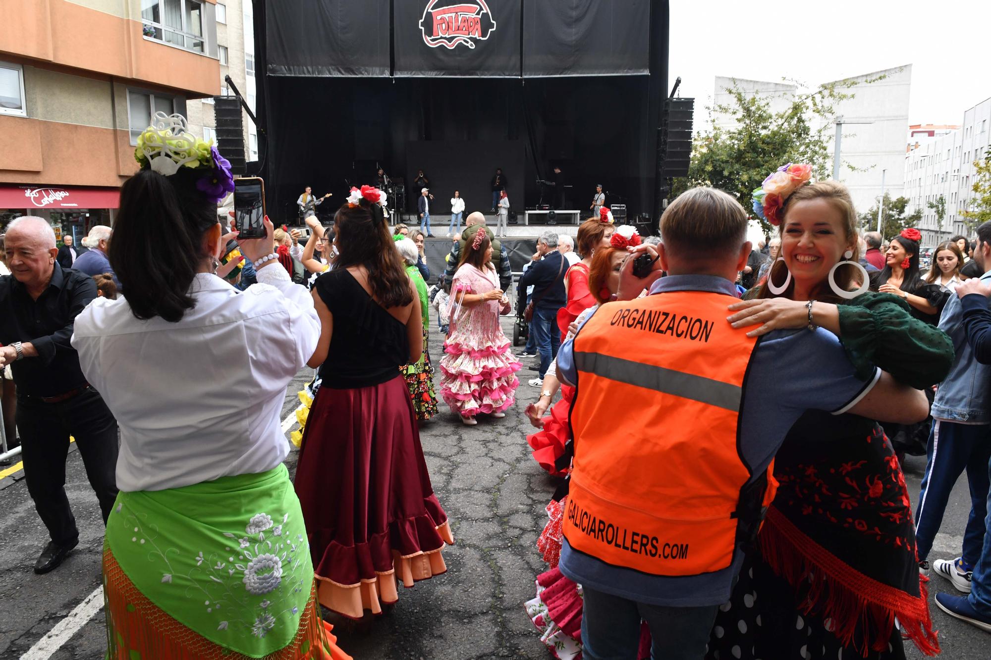 Exhibición de sevillanas en las fiestas de O Ventorrillo