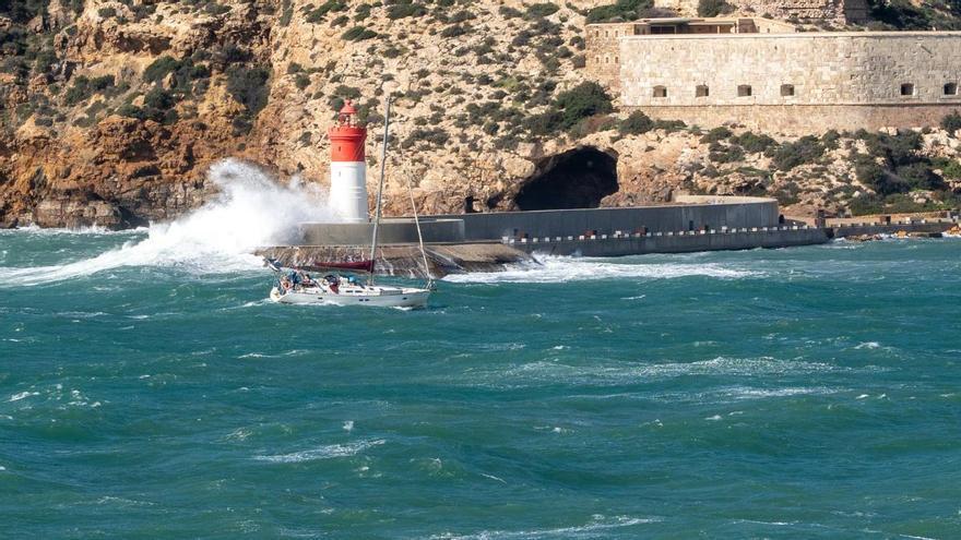El viento no da tregua: la Región afronta un fin de semana de inestabilidad