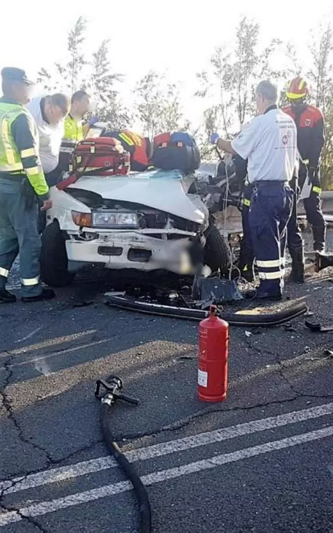 Accidente de tráfico en la GC-500 a la altura de Pasito Blanco