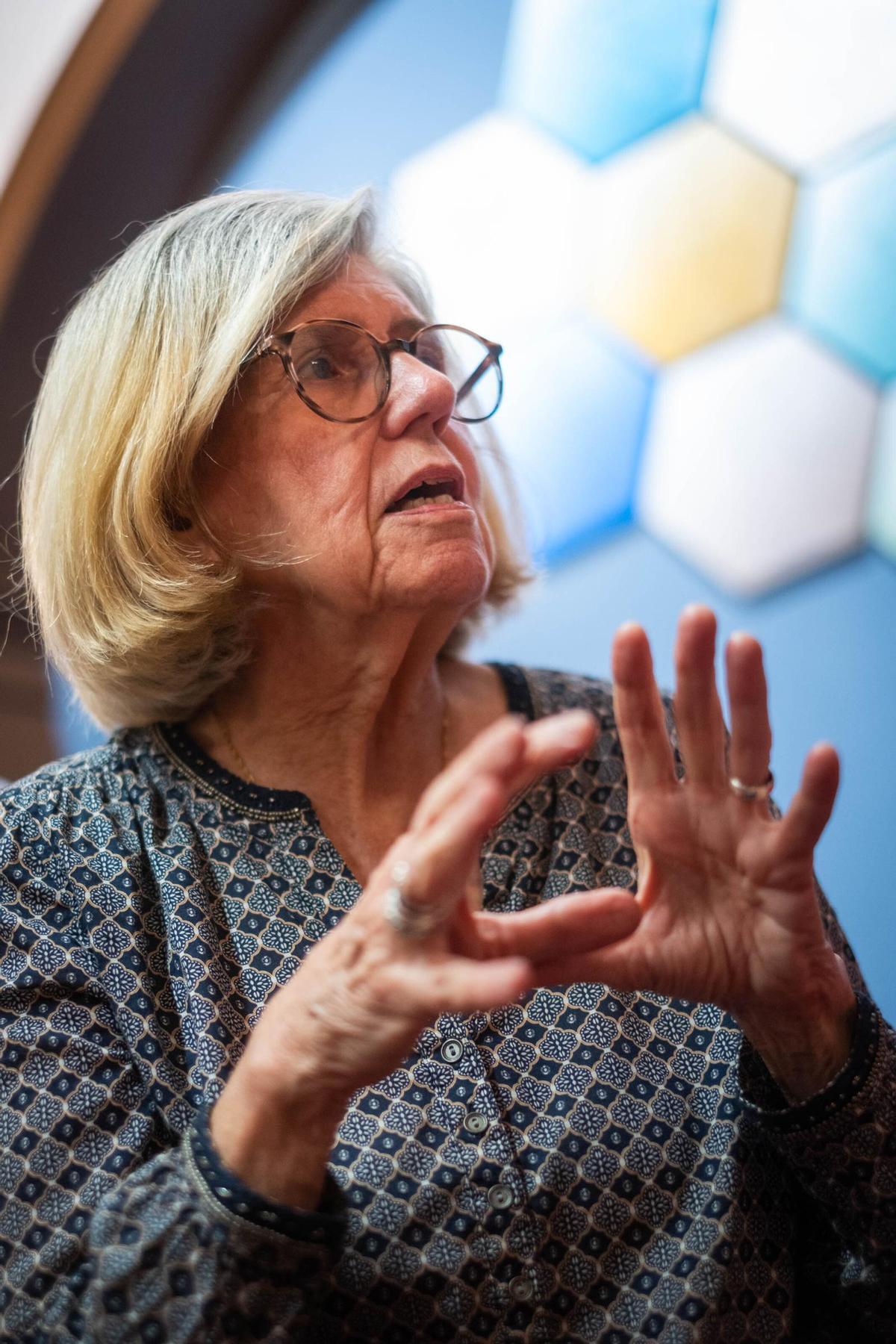 Cecilia Domínguez en la sede de la RSEAPT, donde se desarrollan las jornadas.