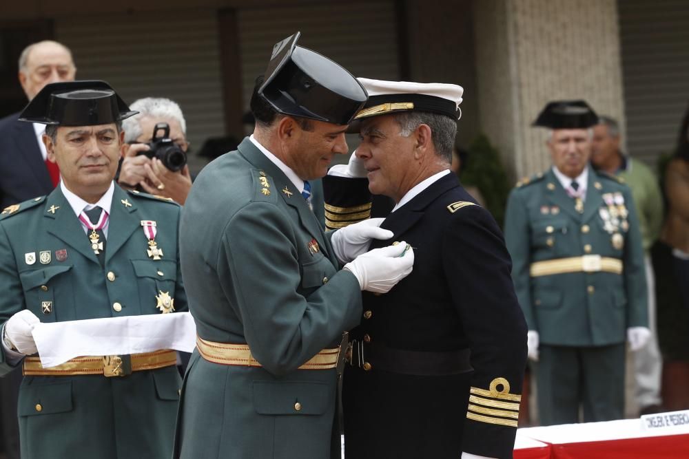 Actos oficiales en el cuartel del Rubín por el día del Pilar