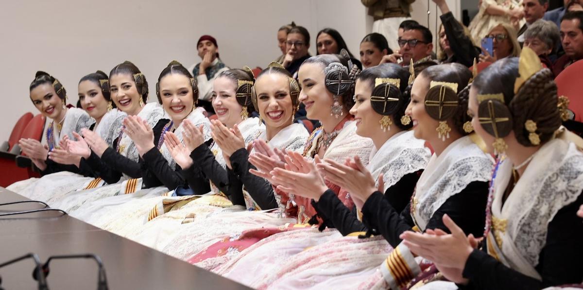 Carmen, en el momento de conocer la victoria de su comisión