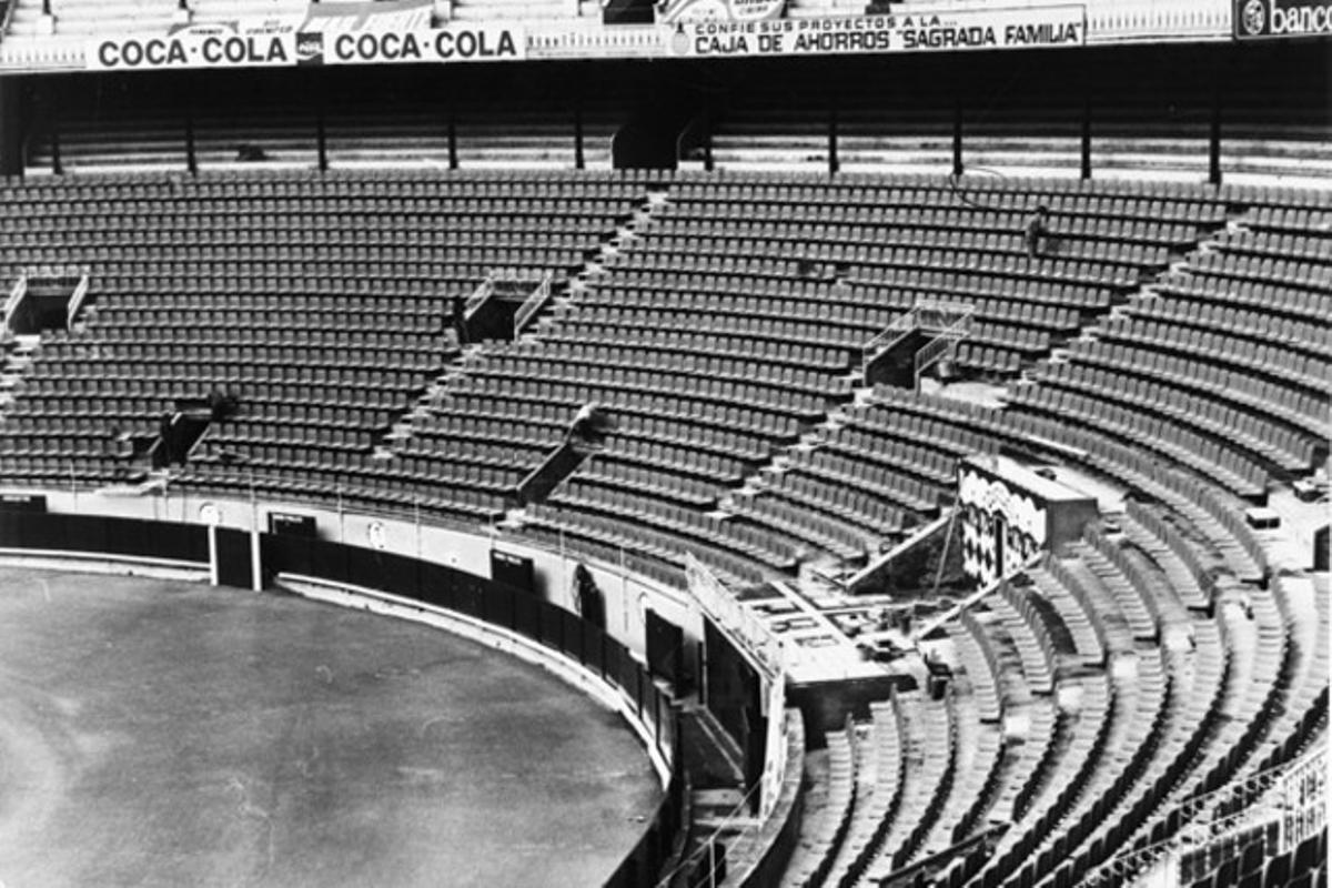 La plaça de toros Monumental, el 1974.