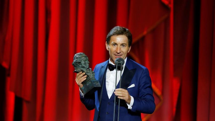 El actor malagueño Antonio de la Torre, con su primer Goya como mejor actor protagonista por El reino el pasado mes de febrero.