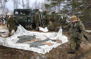 La OTAN estudia desplegar una presencia militar permanente en el este de Europa