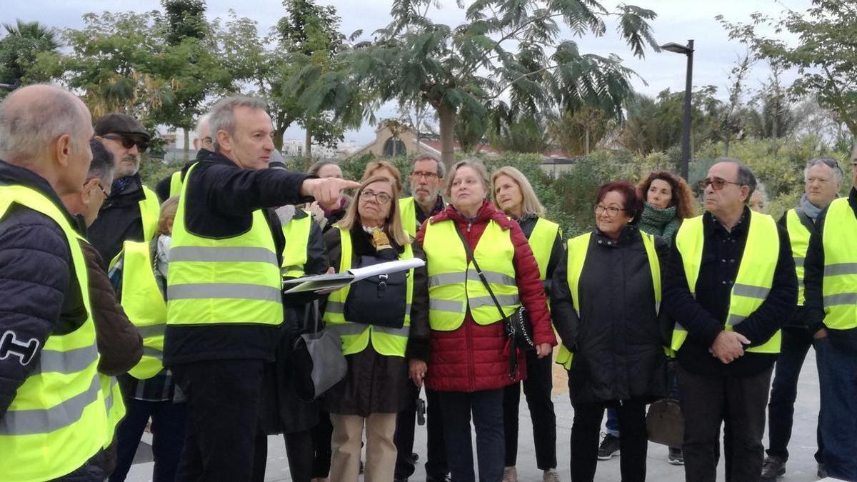 Martínez Císcar, en visita a las obras finalizadas del Parque Central Russafa-Malilla, en diciembre del 2018