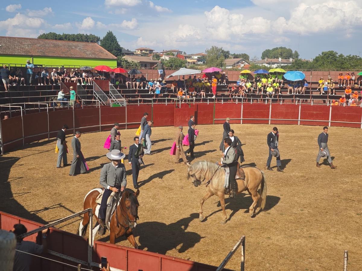 GALERÍA| Tarde de toros en Alcañices