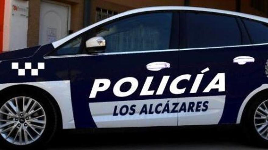 La Policía Local de Los Alcázares se rebela contra su jefe