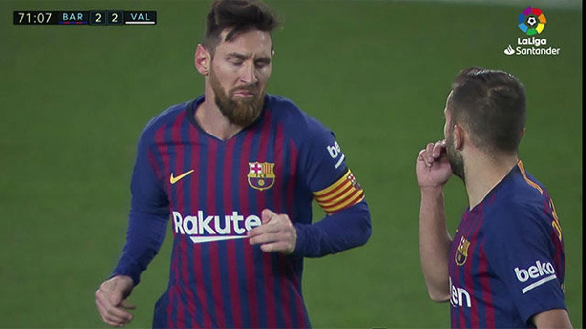 ¿Cómo estás, Leo? La cara de Messi lo dice todo