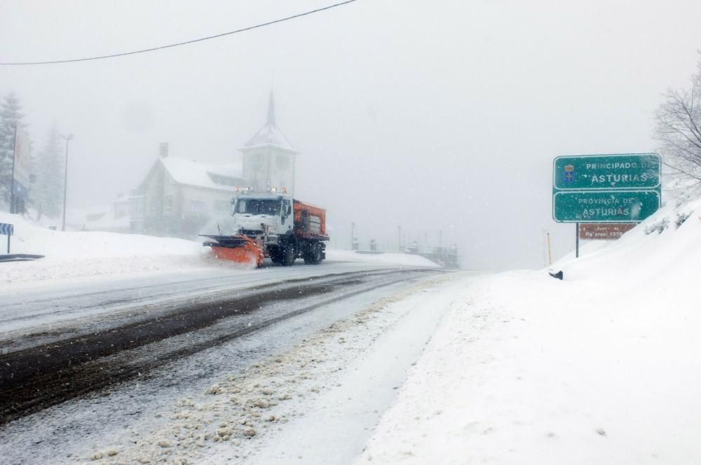 Temporal de nieve en Pajares