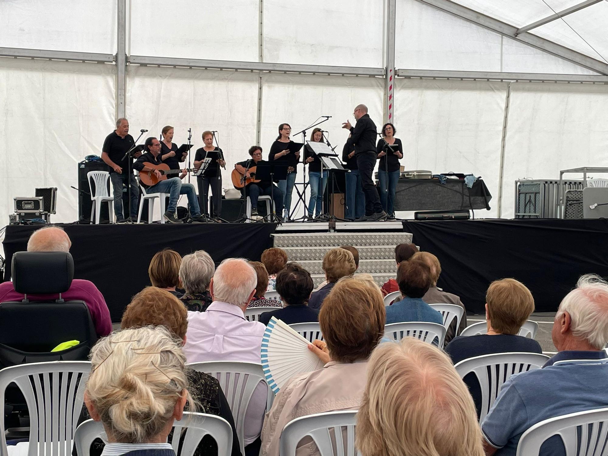 Jornada del 9 d'Octubre en Benitatxell