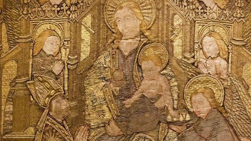 L&#039;única imatge que es coneix de Joan Margarit, als peus de la Verge, en un frontal d&#039;altar que es conserva a la Catedral de Girona.