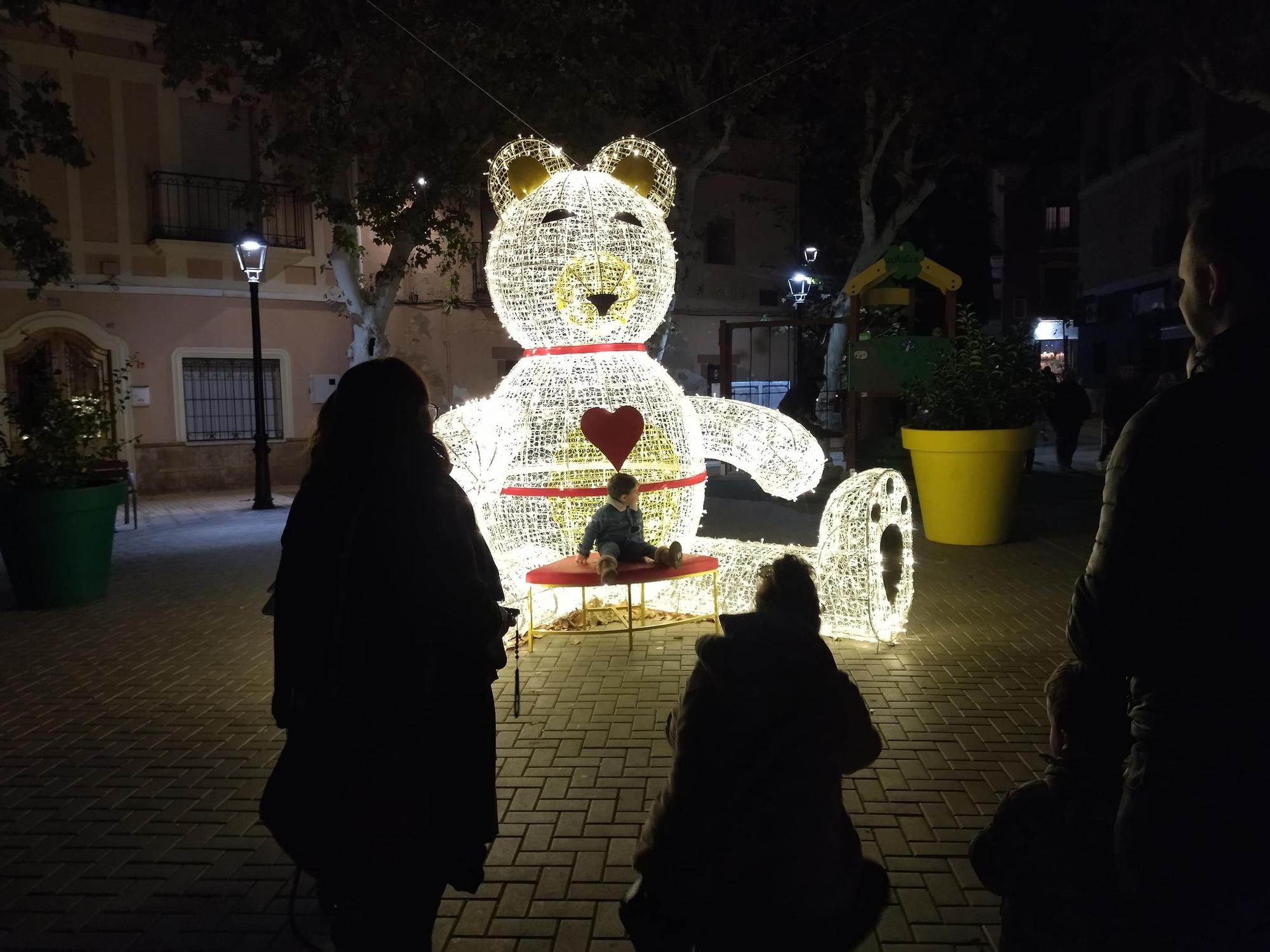 Dénia resplandece en Navidad