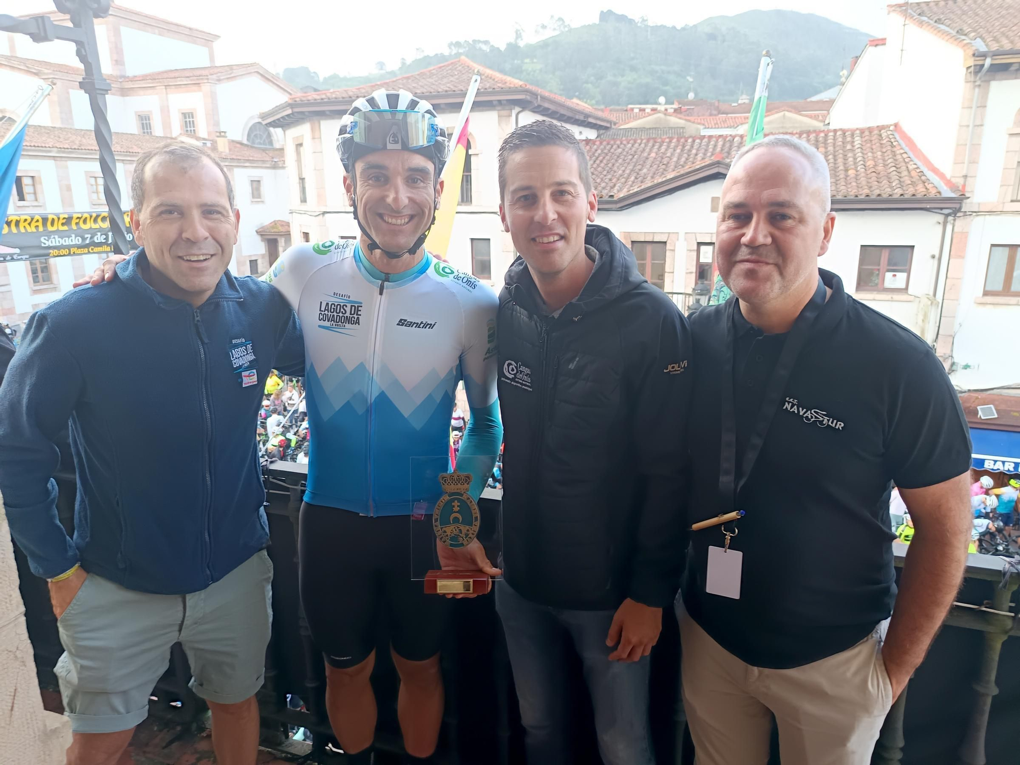 Arranca la Clásica Cicloturista "Lagos de Covadonga"