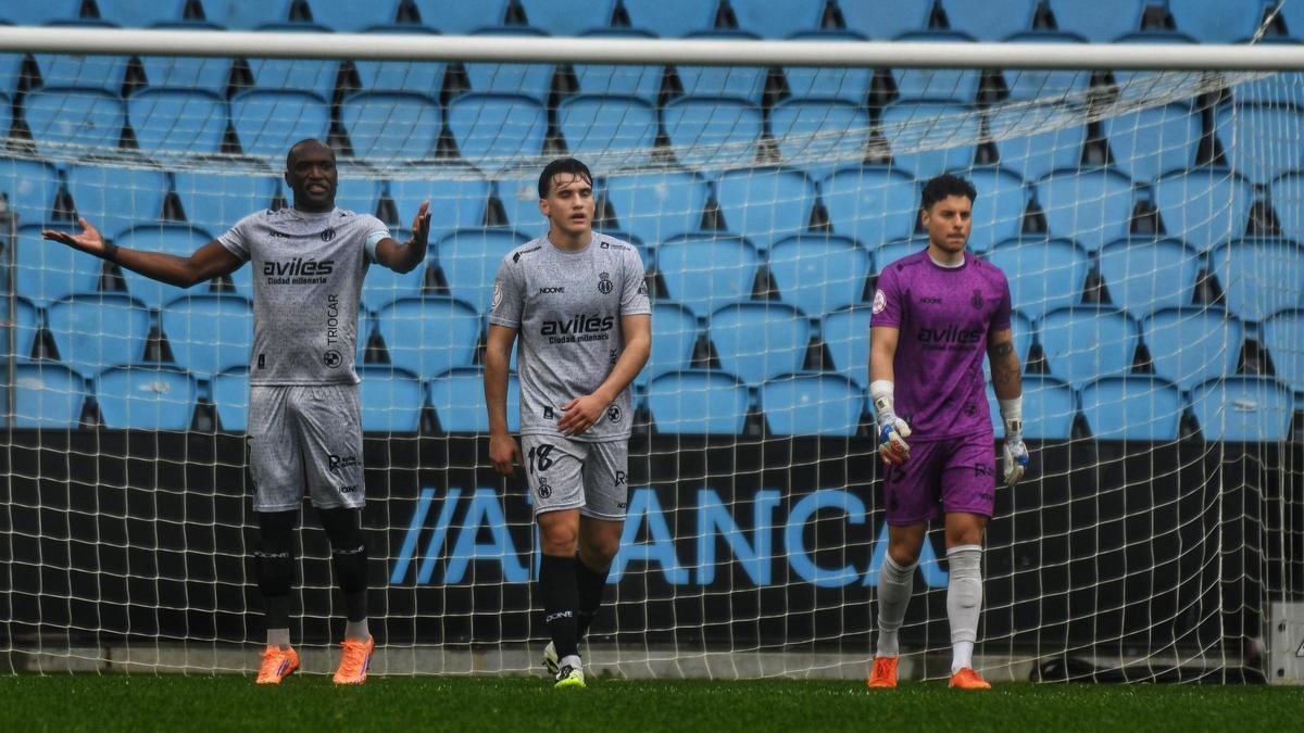 EN IMÁGENES: Así ha sido el partido entre el Avilés y el Celta Fortuna