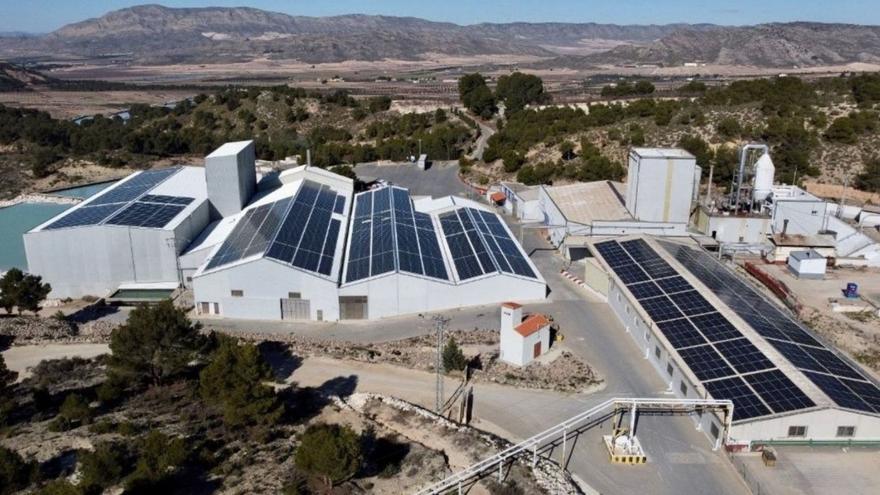 Sistemas fotovoltaicos instalados en Jumsal. | IBERDROLA