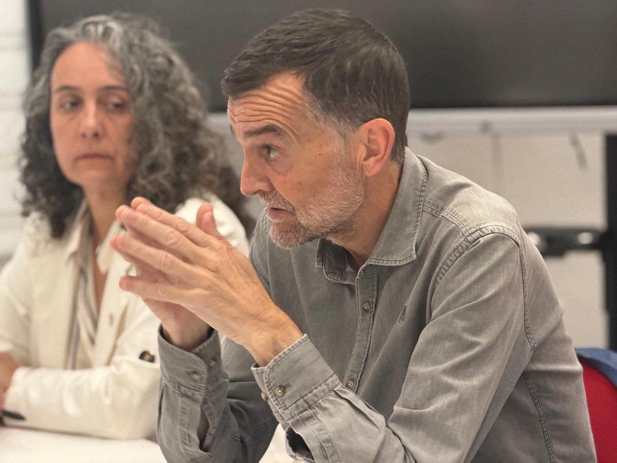 Antonio Maíllo y Rosa Rodríguez, este martes en la sede de CCOO Córdoba.