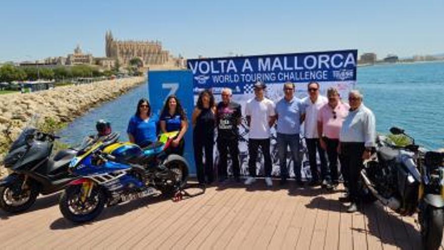 El mundialista Augusto Fernández, en la presentación de la Volta a Mallorca