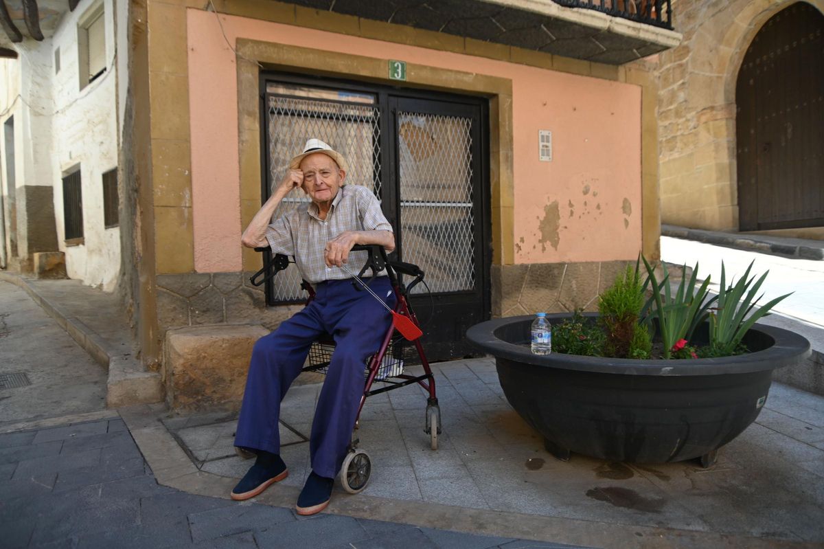 Rafale Pérez, de 93 años, hace unos días en Andorra.