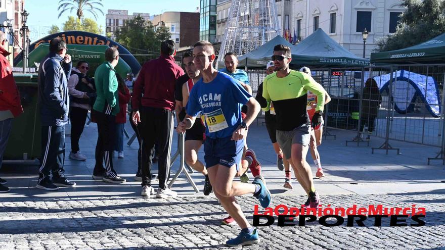 Cano y Mico vencen en la Media Maratón de Cieza