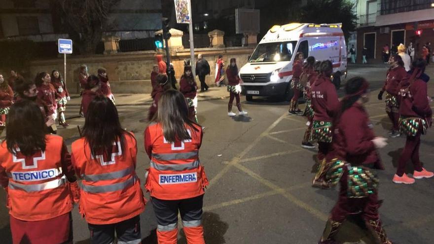 El dispositivo de Cruz Roja realiza 36 asistencias durante el lunes de carnaval en Badajoz