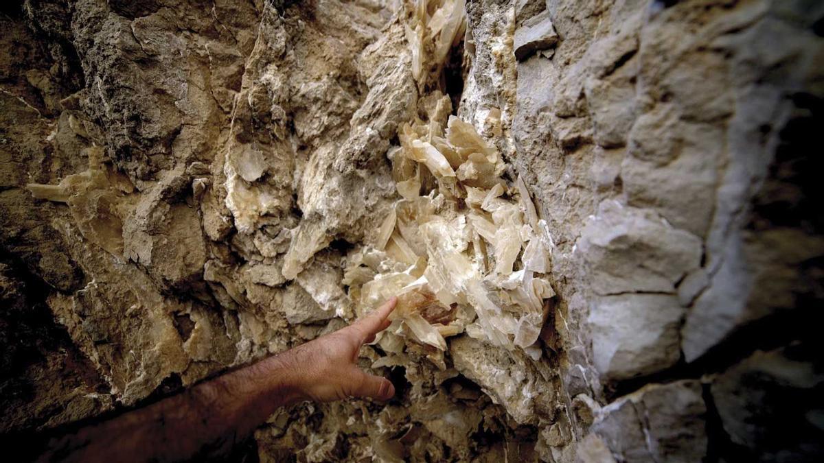 Formaciones de cristales de yeso en Galera