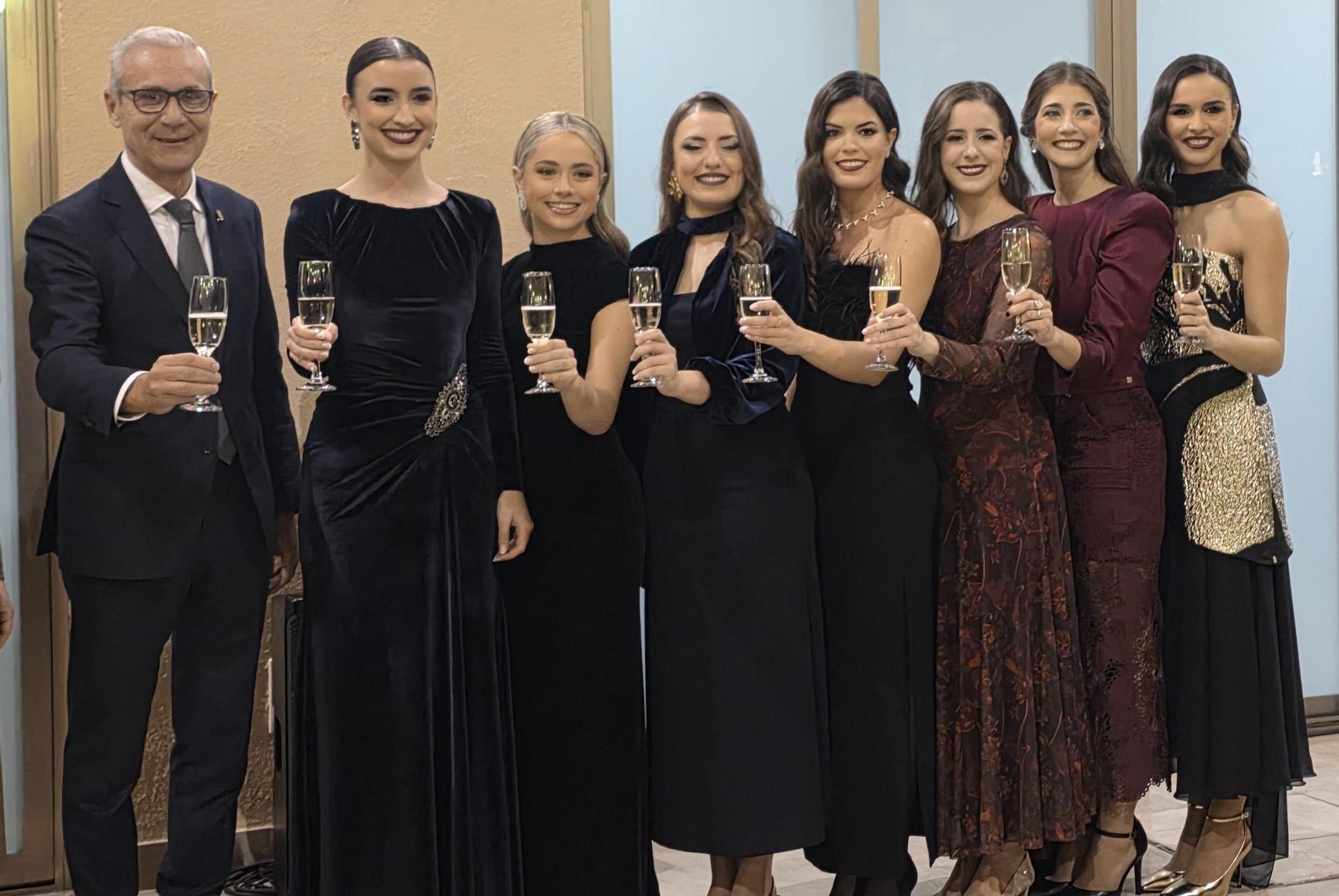 Las Fallas brindan por las fiestas de 2026